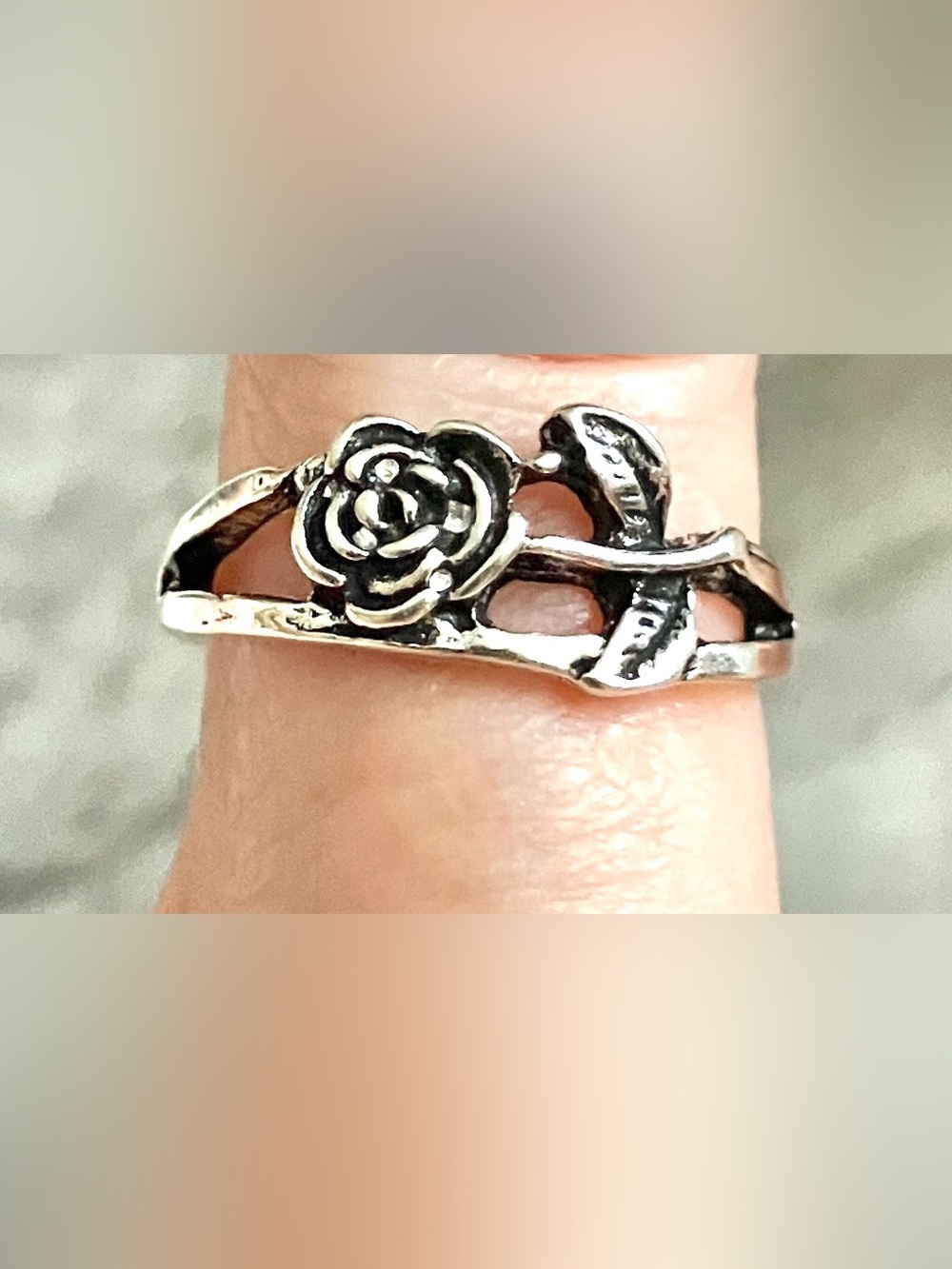 Sterling Silver Rose Ring - Silver Floral Band